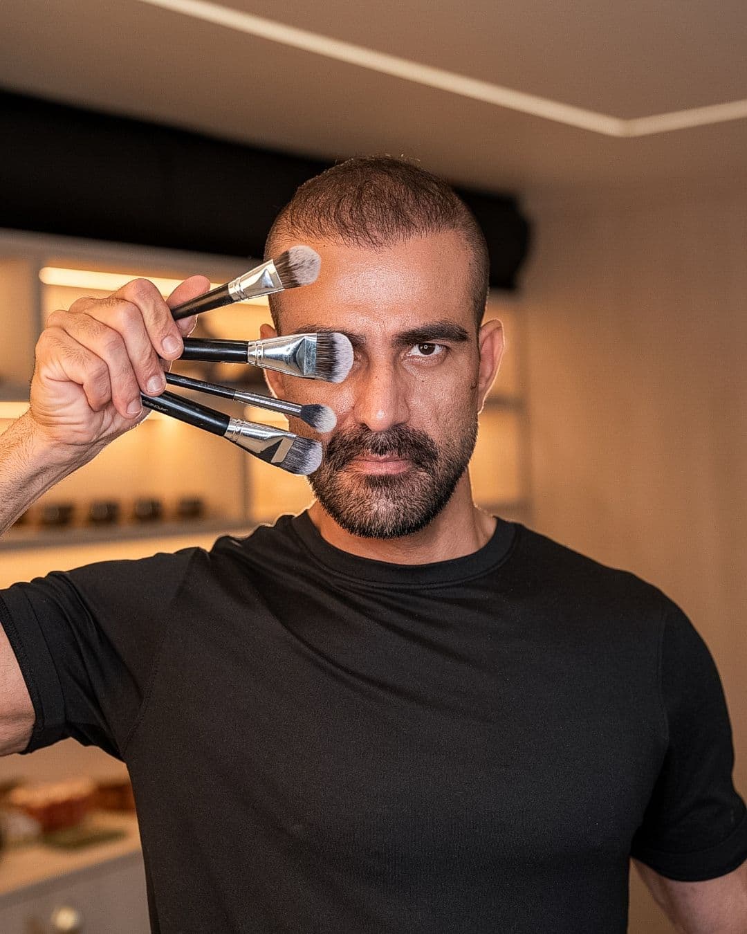 Henrique, hair stylist | make up artist at All Star Concept